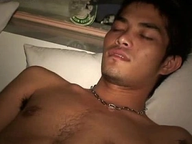 Young Asian men masturbate and pleasure themselves.