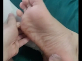 Twinks wet foot fetish: Jibalanzis Slip n Slide show