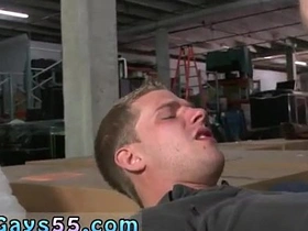 Japanese gay man has rough sex in public.