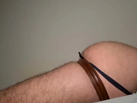 Amateur gay masturbates with big butt lover