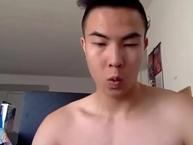 Asian cam show: gay man pleasuring himself on camera